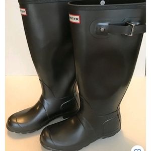 Hunter Black Women's Winter & Rain Boots